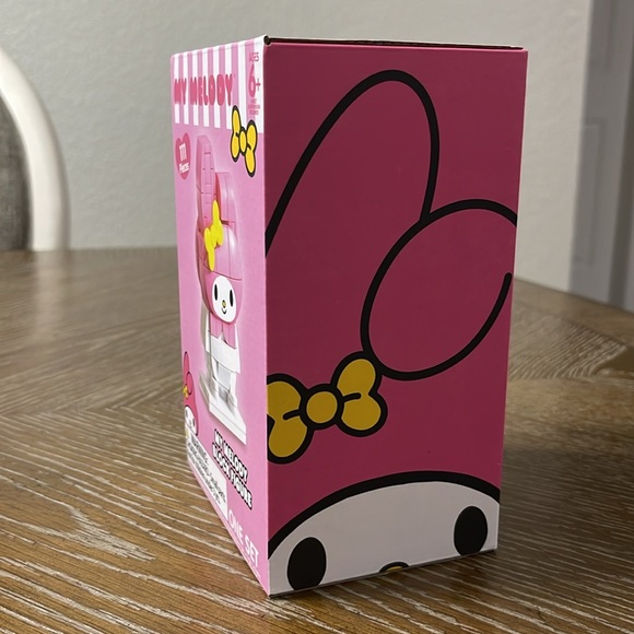 Hello Kitty Build Kit Block Figure - My Melody - 111 Pieces - Picture 4 of 6